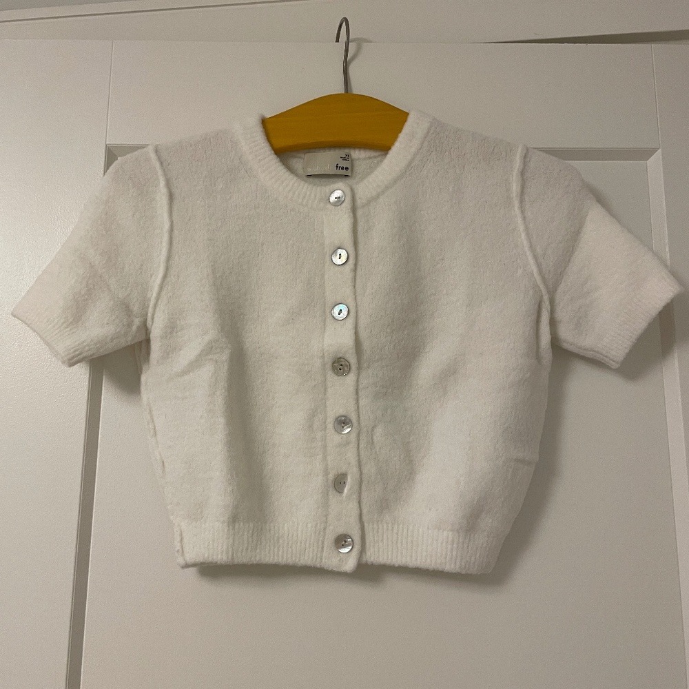 Aritzia White Cropped Cardigan